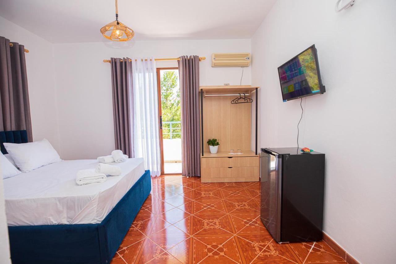 Radhimë Villa Gaudium מראה חיצוני תמונה